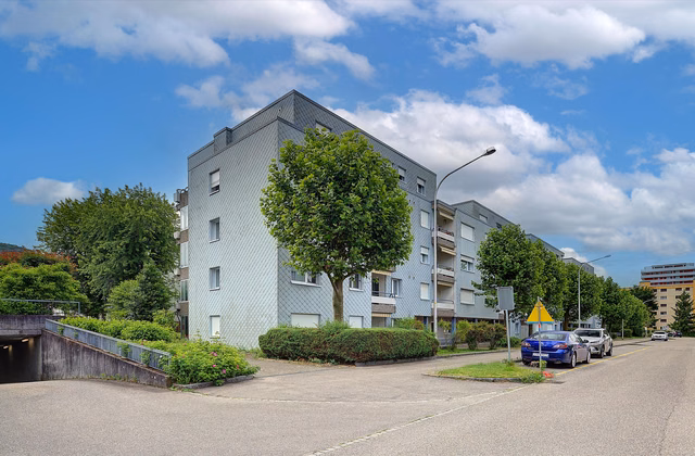 Summer promotion - Half rent for the 2nd parking space!