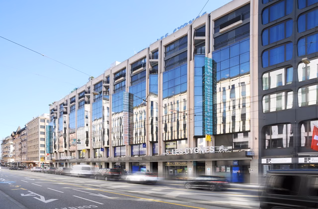 Retail premises in Centre Les Cygnes near Cornavin station