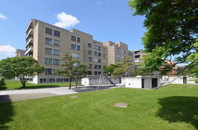 Parking spaces for rent in Glattpark!