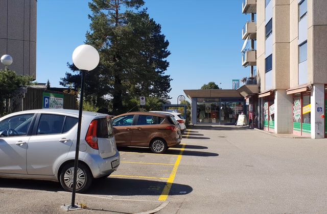 Outdoor parking space for rent in Marly!