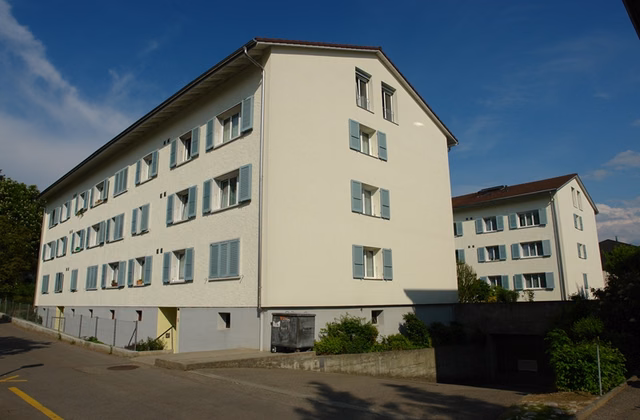 Motorcycle parking space for rent in Burgdorf