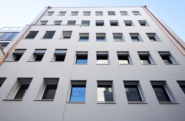 Flexible office or practice space (71 – 160 m²) in a prime central location