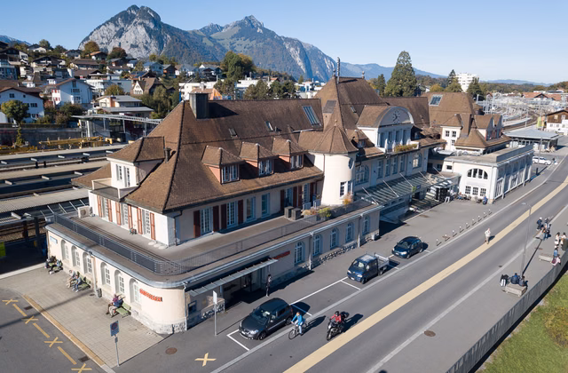 Storage room directly at Spiez railway station