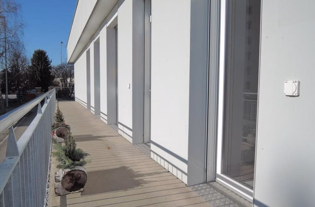 160 m² office and commercial premises for rent