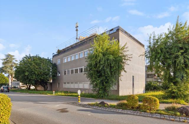 Your new commercial space near Greifensee?