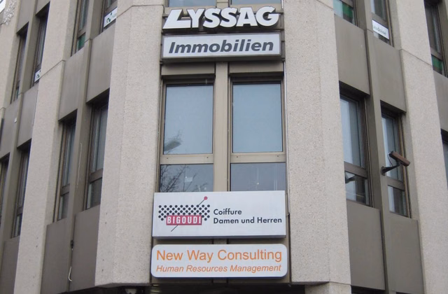 Looking for commercial space in Lyss?