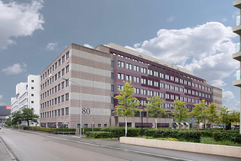 Looking for electric parking spaces?, Schärenmoosstr. 80 TG, 8052 Zürich, Zurich, CH
