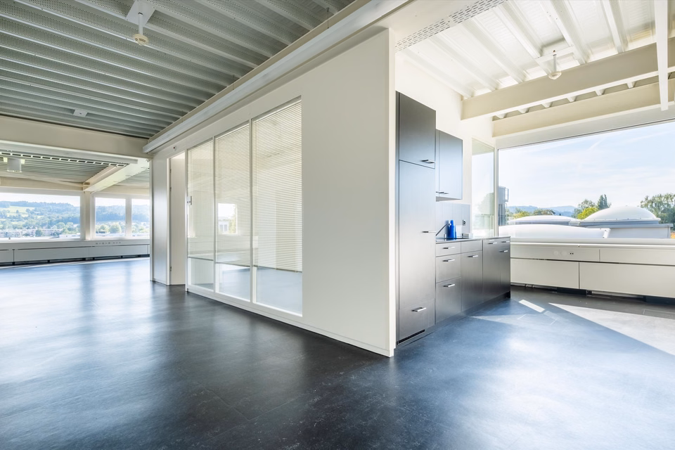 Space for creative work!, Barzloostr., 8330 Pfäffikon ZH, Zurich, CH