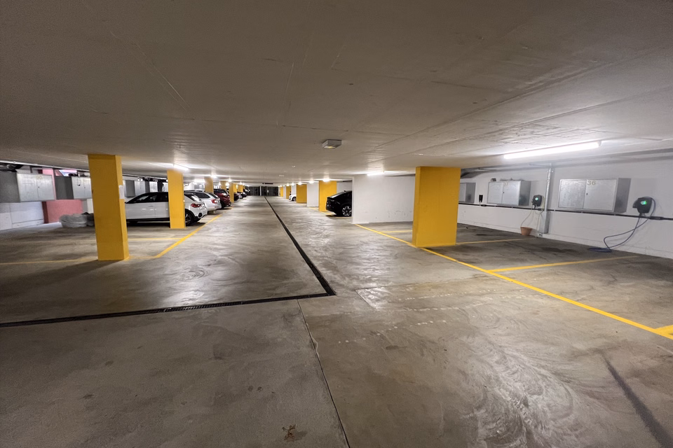 Parking spaces for rent in "Garden City", Richterwis 2-14, EH, 8303 Bassersdorf, Zurich, CH