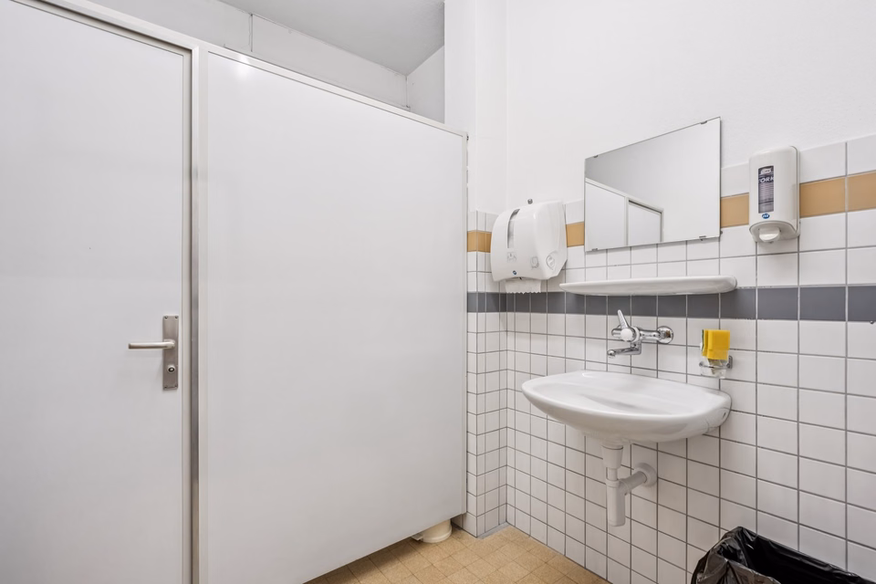 **Attractive commercial space near the train station in Oberdorf BL**, Eimattstrasse, 4436 Oberdorf BL, Basel-Landschaft, CH