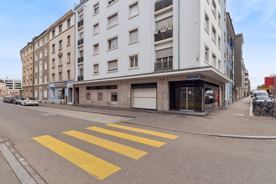 Retail space next to Messe Basel, Maulbeerstrasse, 4058 Basel, Basel-City, CH