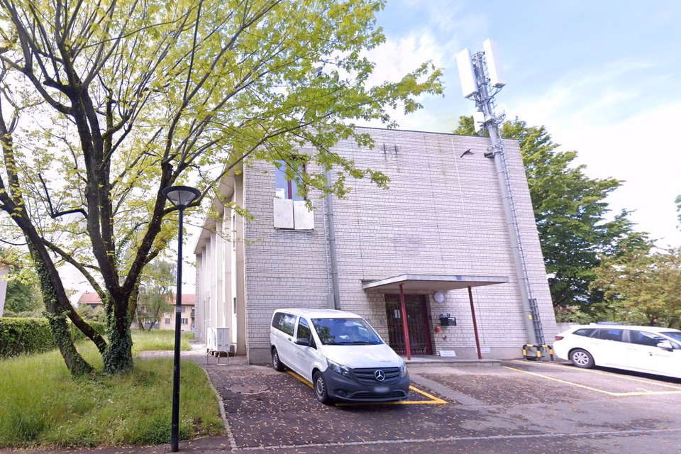 Ch. de Champ-Claude 15, 1214 Vernier - 1st floor - Office space, Ch. de Champ-Claude, 1214 Vernier, Geneva, CH