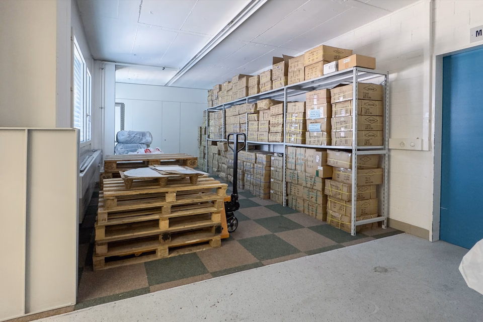 Office for versatile use!, Allmendstr., 8320 Fehraltorf, Zurich, CH