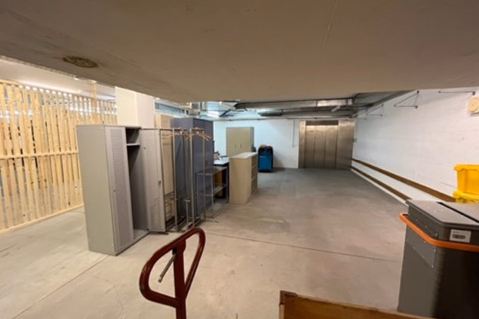 Basement storage area – Near Sion train station, av. de la Gare, 1950 Sion, VS, CH