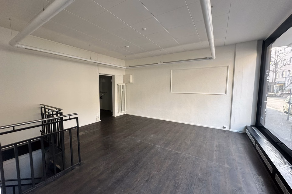 Exciting commercial space – retail, office or showroom in a prime location, Riehentorstr., 4058 Basel, Basel-City, CH