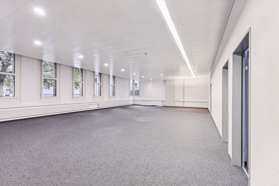 Bright office space in the centre of Flawil – 175 m² ready for occupancy, Kanzleistrasse, 9230 Flawil, St. Gallen, CH