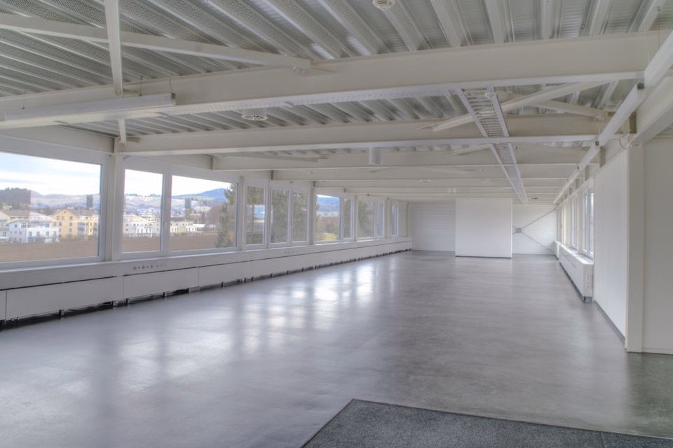 Space for creative work!, Barzloostr., 8330 Pfäffikon ZH, Zurich, CH