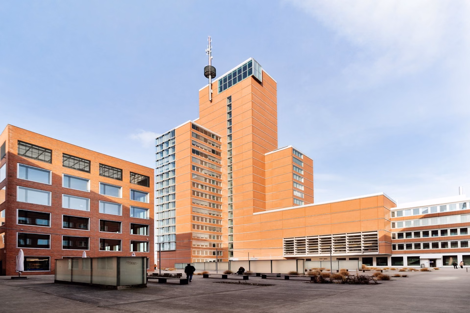 Flexible storage spaces 80 m²–330 m² in a prime location in Winterthur!, Theaterstrasse, 8400 Winterthur, Zurich, CH