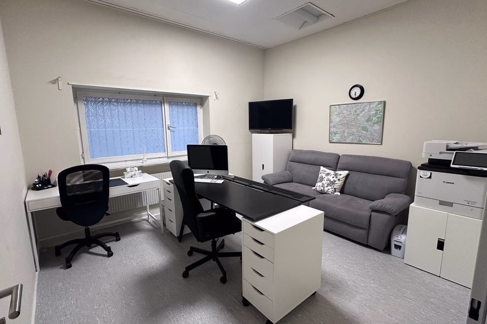Spacious office/studio and/or retail premises on Wasgenring, Wasgenring, 4055 Basel, Basel-City, CH