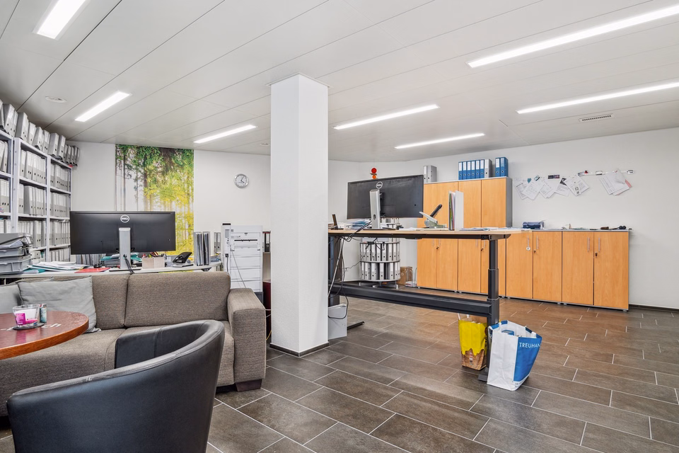 Commercial premises (91 m²), Obstgartenstr., 8136 Gattikon, Zurich, CH