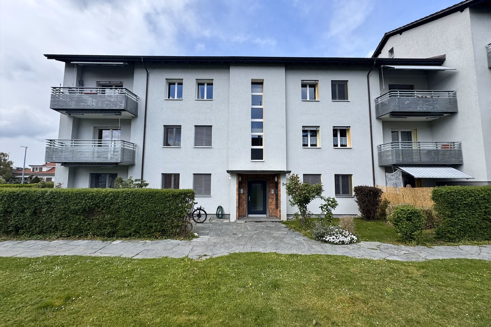 Parking space in Steffisburg?, Schloss-Str. 5/7, Abstellpl., 3613 Steffisburg, Bern, CH