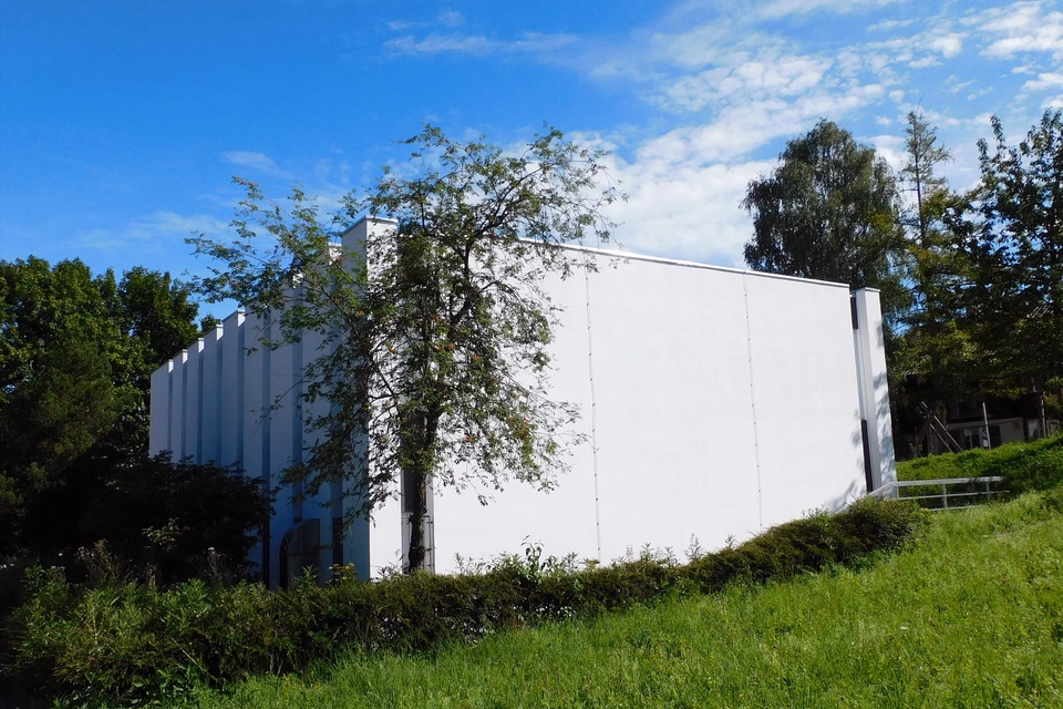 You have the idea, we have the right premises!, Hohlengasse, 3661 Uetendorf, Bern, CH