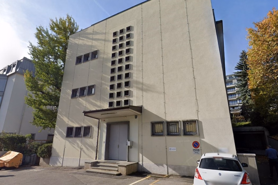 Chemin de Chantemerle 15 - 2nd and 3rd floor - office spaces with kitchenette, Chemin de Chantemerle, 1010 Lausanne, Vaud, CH