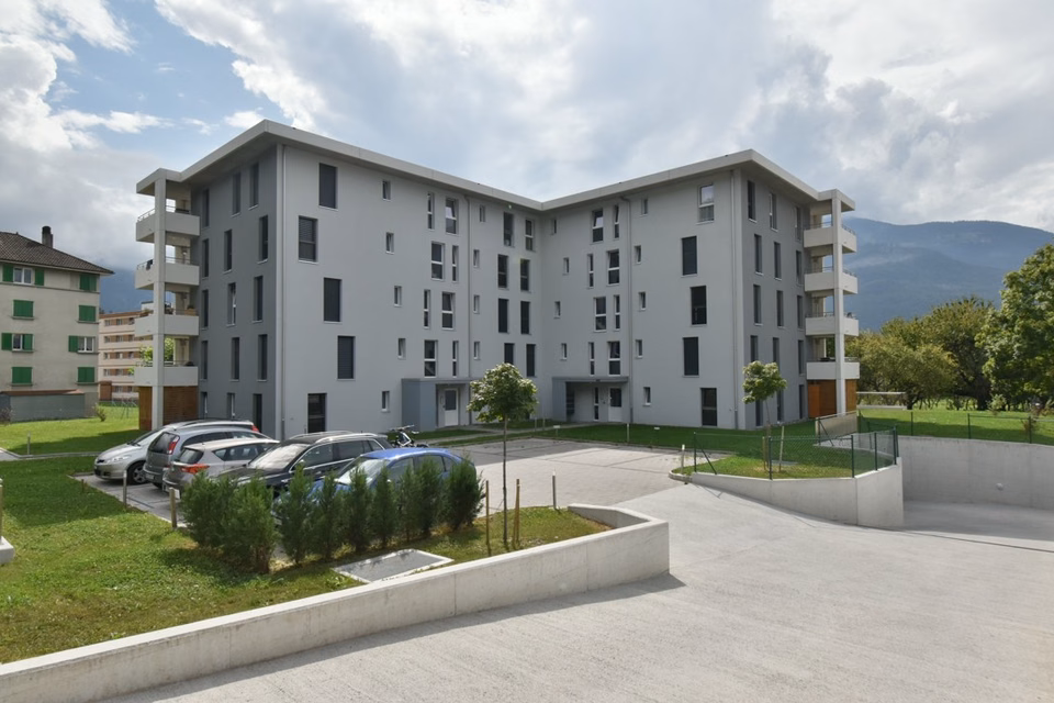 For rent – parking space in Bex, Route d'Aigle 15a+b AAP, 1880 Bex, Vaud, CH