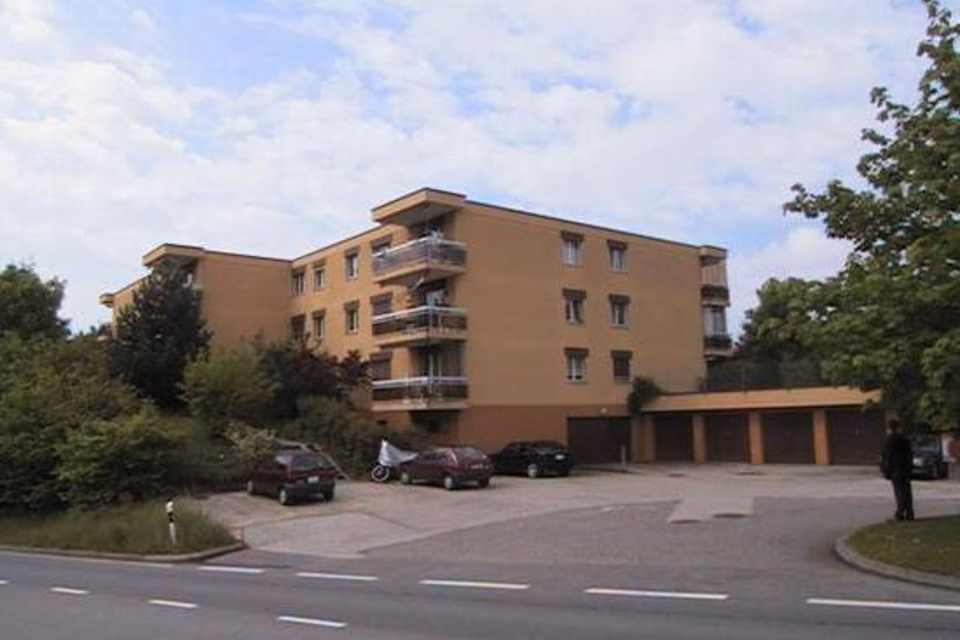 Indoor parking space for rent, Rte de Buyère, 1030 Bussigny, Vaud, CH