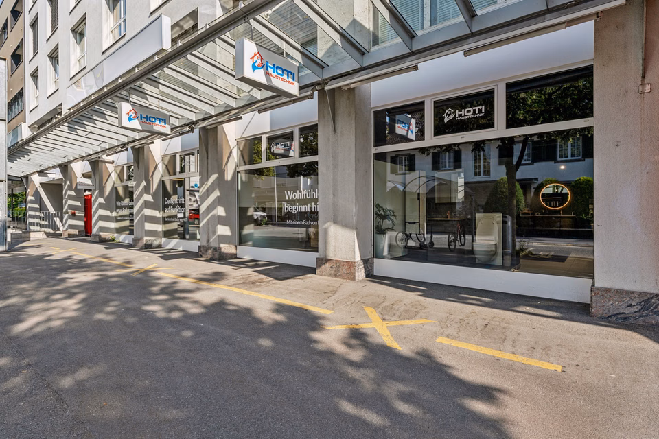 Office / commercial space on the ground floor for rent, Bahnhofstrasse, 9470 Buchs SG, St. Gallen, CH