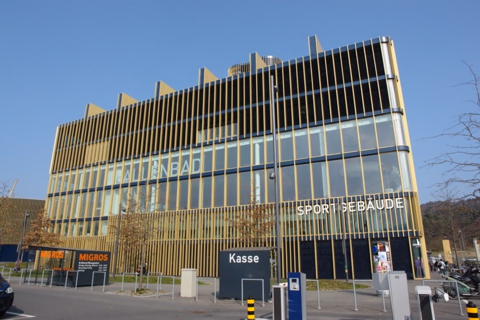 Attractive commercial space in the Sports Building Lucerne, Zihlmattweg, 6005 Luzern, LU, CH