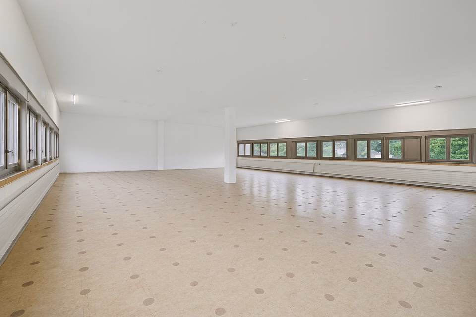 Versatile commercial / storage space in a central location in Uzwil, Sternenstr., 9240 Uzwil, St. Gallen, CH