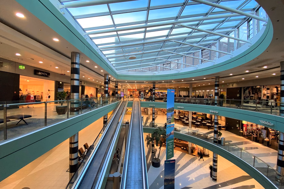 Flexible retail spaces (45–450 m²) in Pilatusmarkt Kriens, Pilatusmarkt Kriens, 6010 Kriens, Lucerne, CH