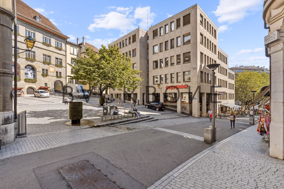 Retail space for a fixed term (max. 2 years), pl. Pépinet, 1003 Lausanne, Vaud, CH