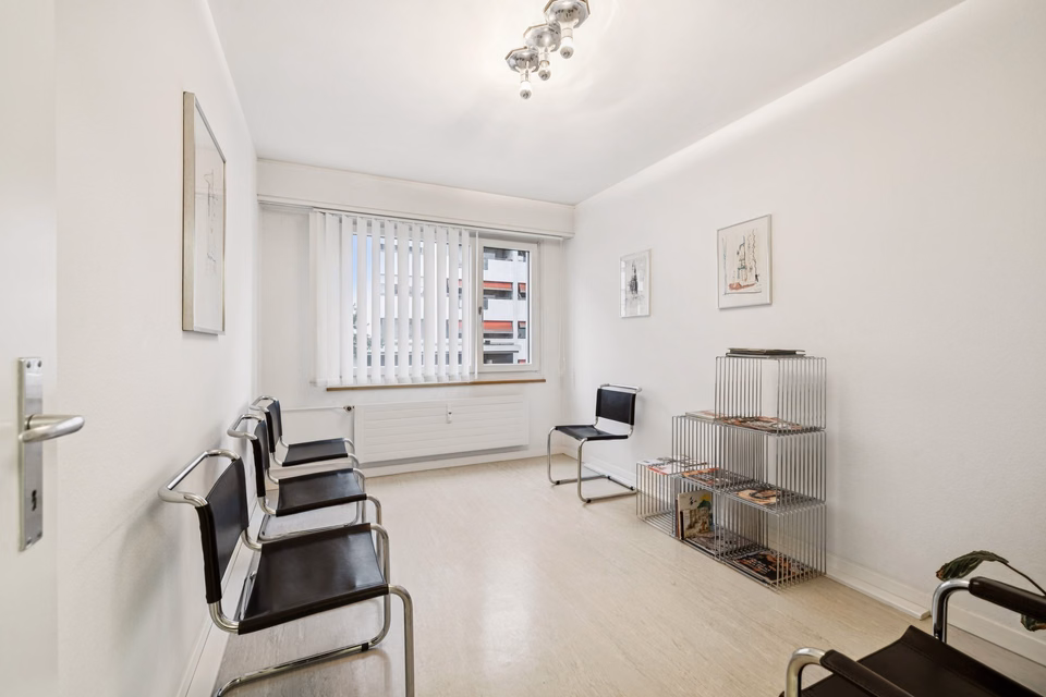 Practice, therapy or office in the trendy Gundeldingen district, Basel – 187 m², J.J. Balmer - str., 4053 Basel, Basel-City, CH