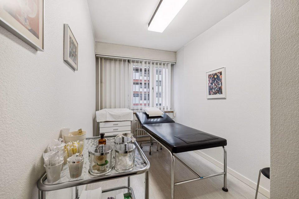 Practice, therapy or office in the trendy Gundeldingen district, Basel – 187 m², J.J. Balmer - str., 4053 Basel, Basel-City, CH