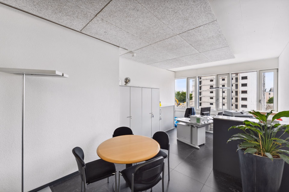 Looking for a central location?, Bernstr. 162, 3052 Zollikofen, Bern, CH