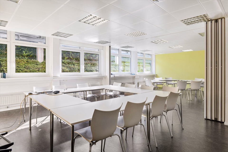 Attractive office space in a central location in Horgen with views of Lake Zurich, Dammstr., 8810 Horgen, Zurich, CH