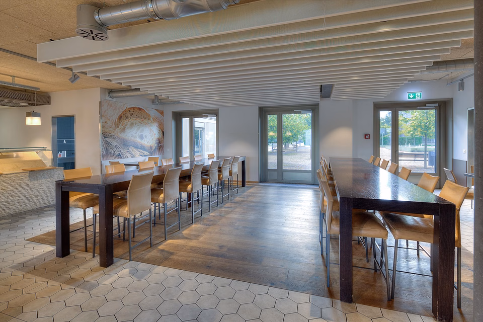 Our premises. Your concept. Your success!, Lenzburgerstr., 5507 Mellingen, Aargau, CH