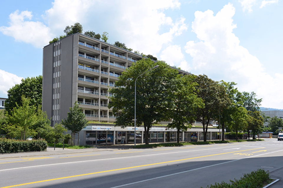 New perspectives for you!, Baarerstr., 6300 Zug, Zug, CH