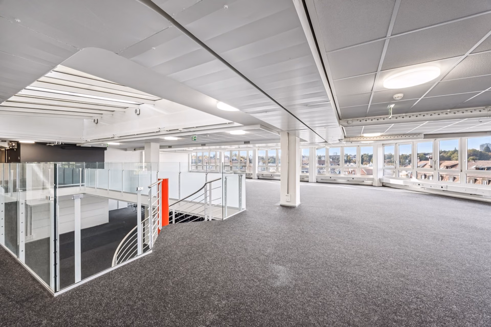 A Building Full of Possibilities — Commercial, Research, Science & Technology, Dammweg, 3013 Bern, Bern, CH