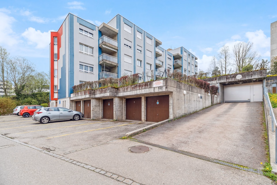 Your covered parking space, Helvétie, 2300 La Chaux-de-Fonds, Neuchâtel, CH