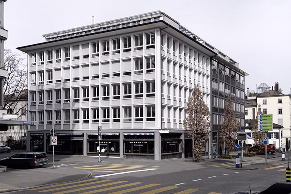Motorcycle parking space in the centre (Brandschenkestr.), Brandschenke Halle 1 (vorne), 8001 Zürich, Zurich, CH