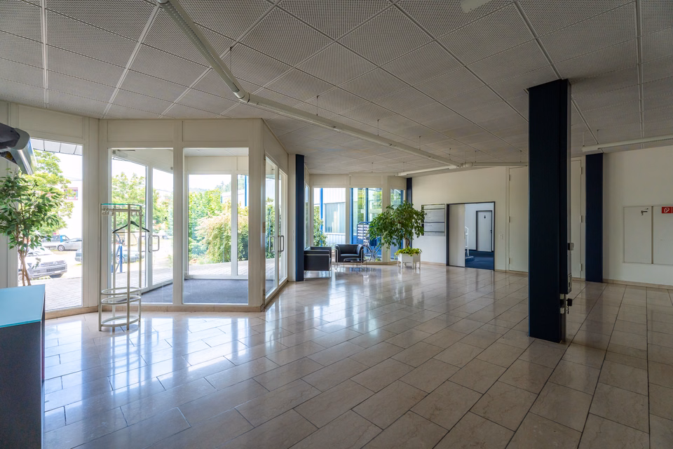 Your new office location!, Ausserfeldstrasse, 5036 Oberentfelden, Aargau, CH