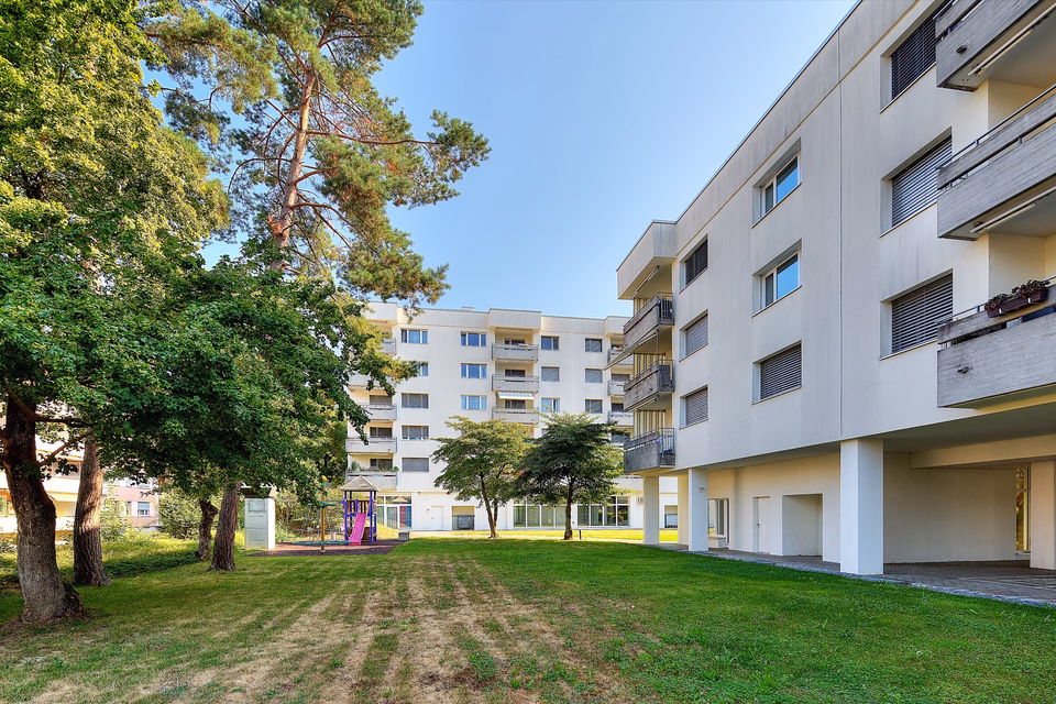 We have space for your vehicle!, Schulstr. 7, Einstellhalle, 5415 Nussbaumen AG, Aargau, CH