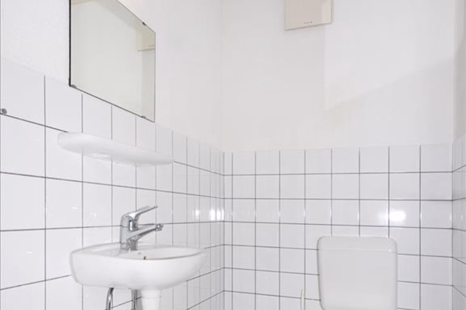 Office / practice premises just a 10‑minute walk from the train station!, Gartematt, 8180 Bülach, Zurich, CH