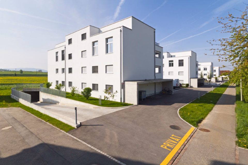 Parking spaces for rent in Rafz, Landstr. 80-84, Einstellhalle, 8197 Rafz, Zurich, CH