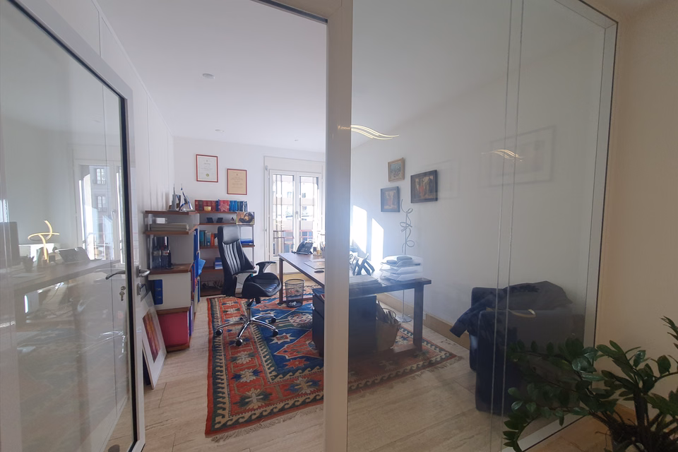 Office near the station, Rue de Chantepoulet, 1201 Genève, Geneva, CH