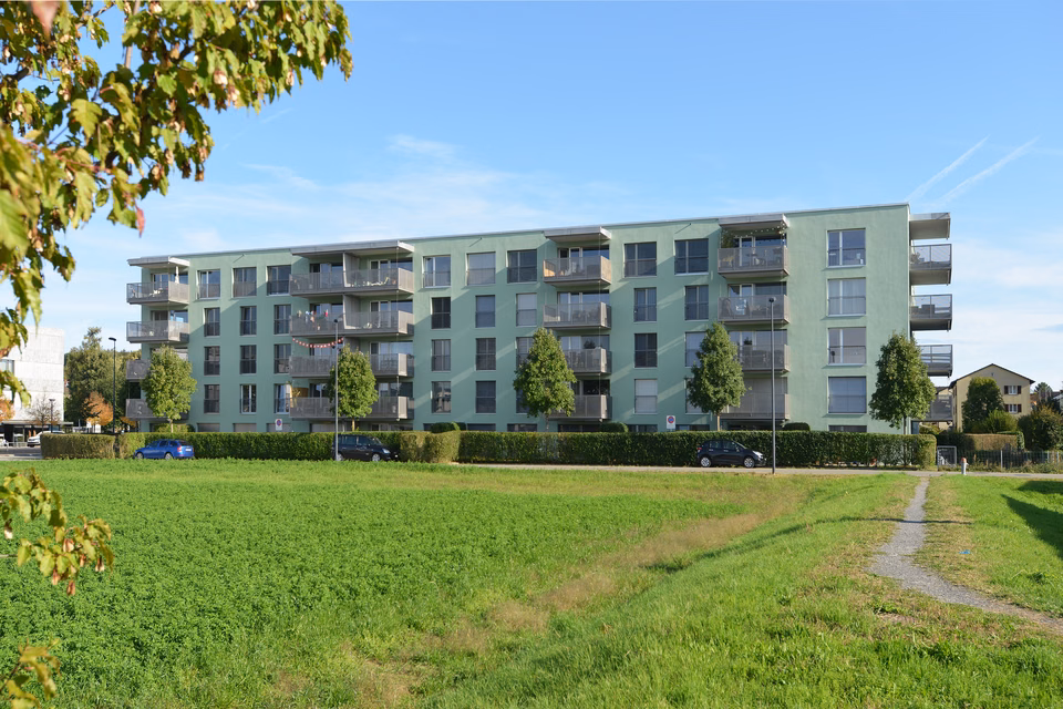 Motorcycle parking space for rent, Lorenweg 20 - 24, EH, 8610 Uster, Zurich, CH