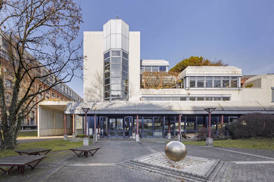 Spacious and versatile industrial spaces in the Printing Centre Zurich, Bubenbergstrasse, 8045 Zürich, Zurich, CH